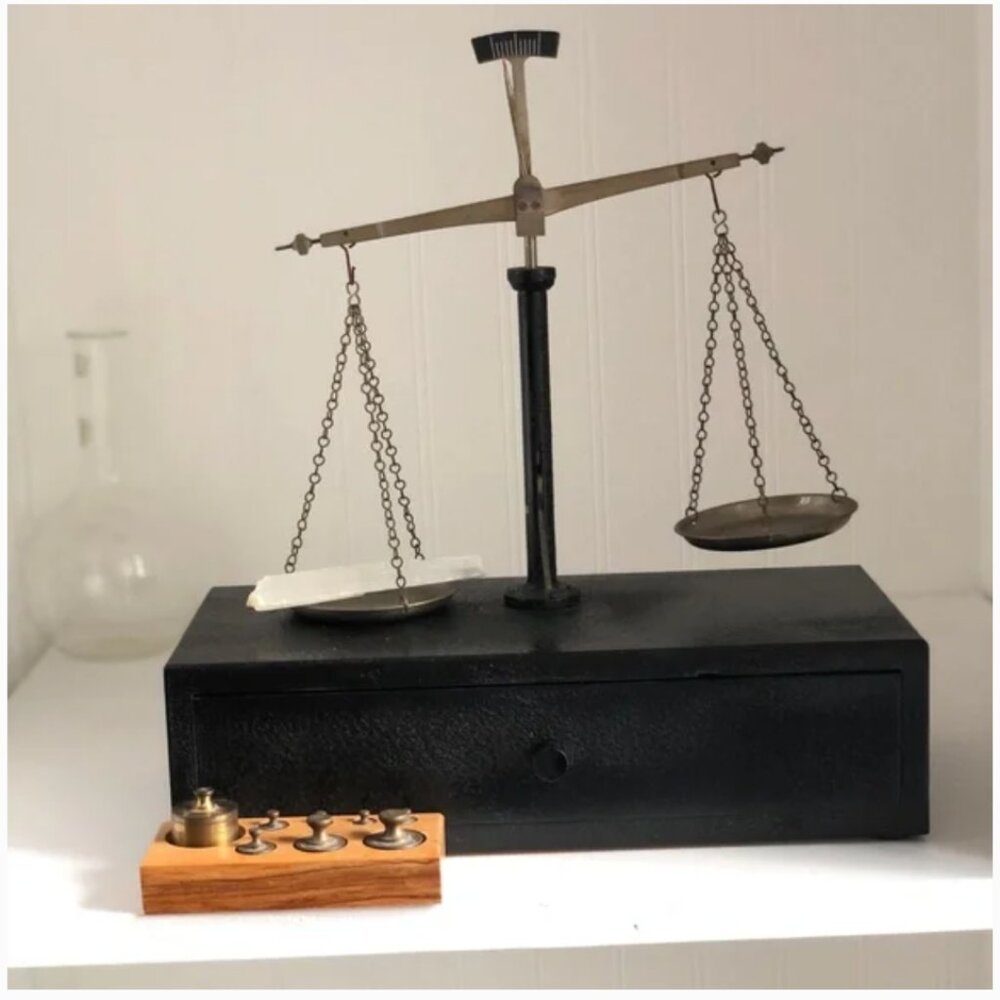 Vintage * MCM German Beam Scale with Weights & Measures - Picture 4 of 11